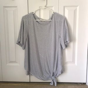 Loft front twist tie shirt
